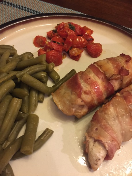 bacon-wraped-chicken-and-tomatoes